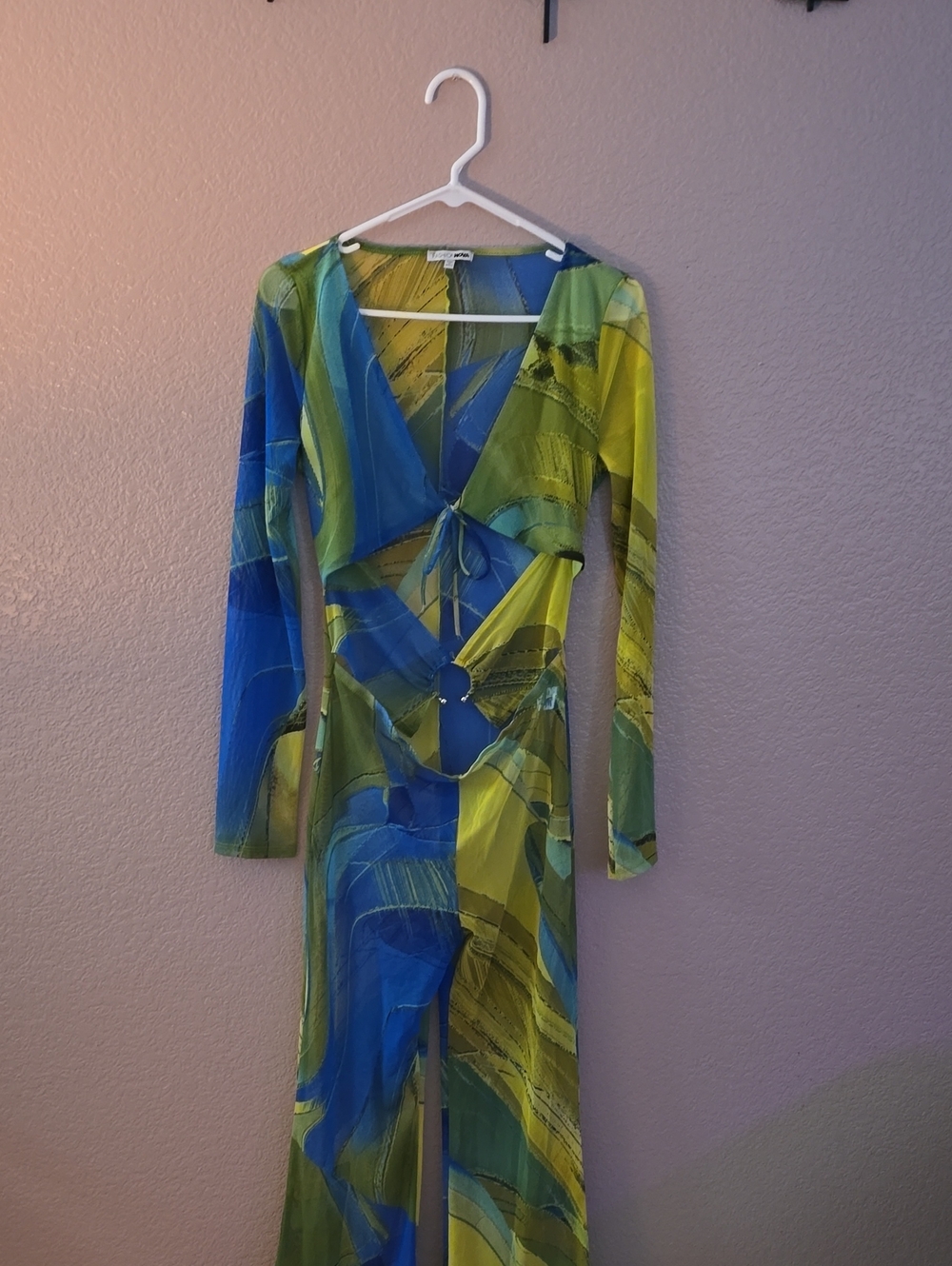 Fashion Nova Blue & Green Abstract Cutout Maxi Dress